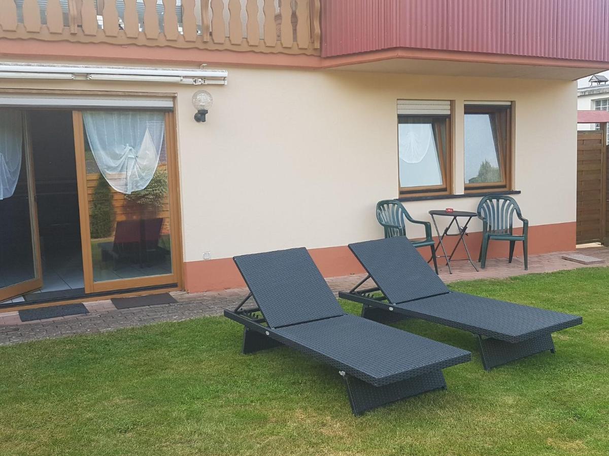 Holiday Home With Garden In Neumagen Dhron Buitenkant foto